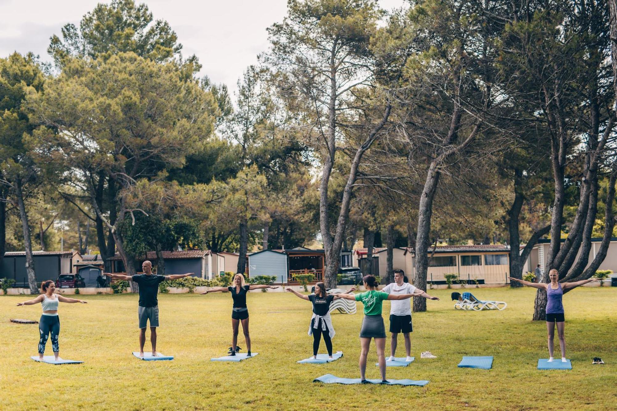 Maistra Camping Valkanela Pitches Funtana Eksteriør billede